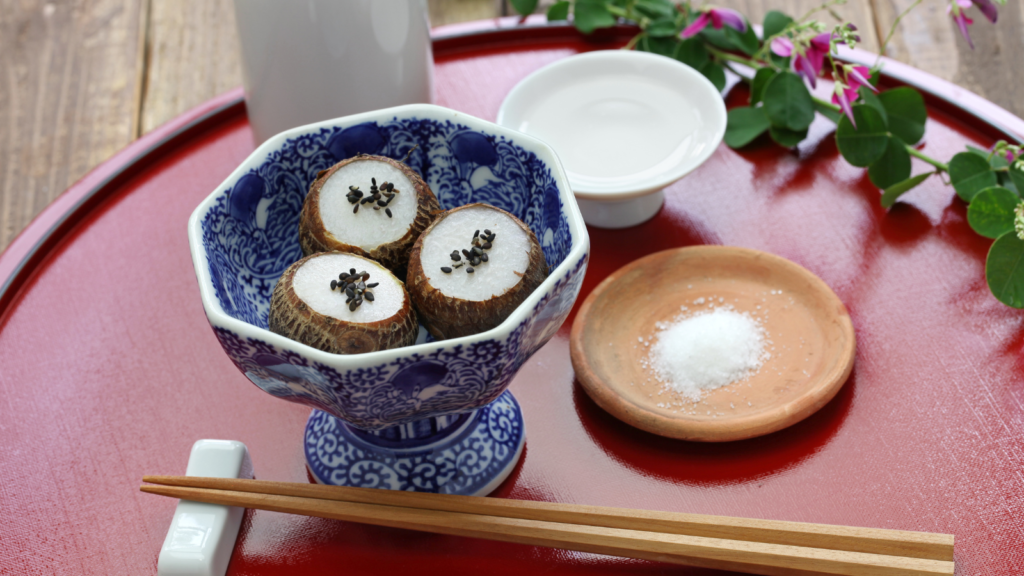 二十四節気・白露におすすめの食べ物と薬膳の考え方
里芋｜秋の実りを味わう芋名月の食べ物
