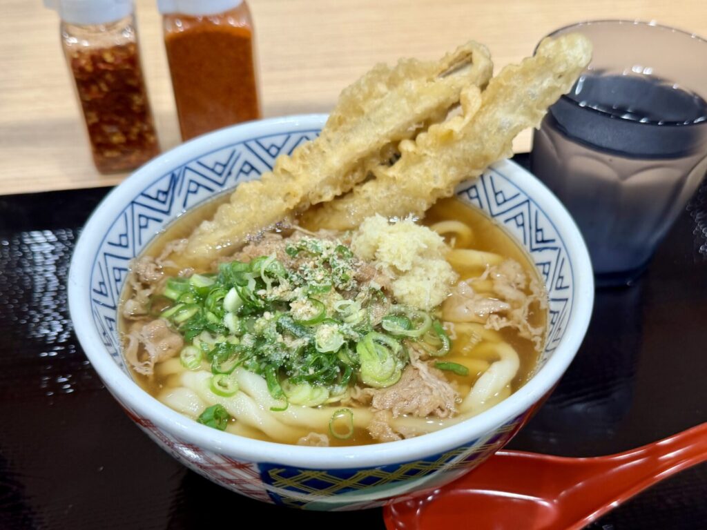 広島市西区どんどん商工センター店のごぼう天うどん